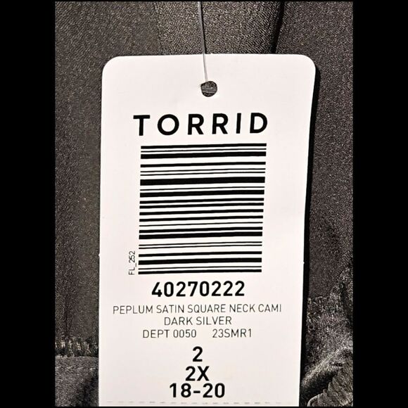 NEW Torrid Plus Size Peplum Satin Square Neck Crop Cami In Dark Silver. - Picture 15 of 15